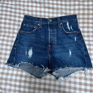 Levi’s ribcage shorts
